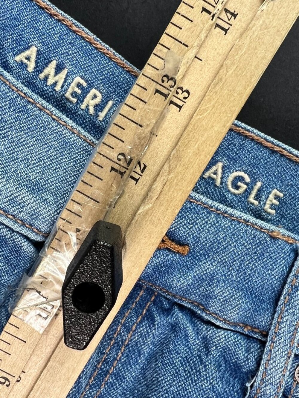 American Eagle Short Women 28* 90s Boyfriend High Rise Blue Cut Off  Jort Tag 8 - Picture 15 of 16